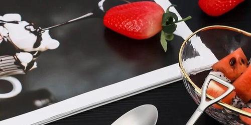 美食直播勺子吃瓜,美食勺子吃瓜,带你领略舌尖上的娱乐盛宴