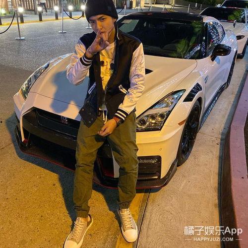 吃瓜选手在线冲浪