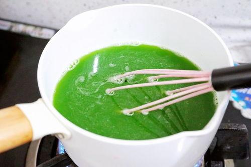 吃瓜里吃瓜凉粉是什么,揭秘“吃瓜里吃瓜凉粉”的独特魅力